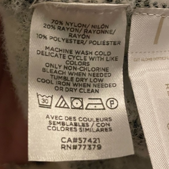 Ann Taylor Women’s Leopard Print Blazer - Picture 6 of 7